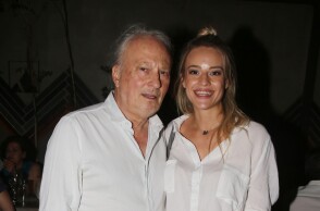 Ρόμπερτ Ουίλιαμς: Με τον δικό της τρόπο θέλησε να αποχαιρετήσει η κόρη του Ιλένια τον πατέρα της, που «έφυγε» από τη ζωή σε ηλικία 73 ετών την Κυριακή.