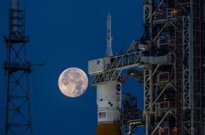 Εικόνες από την προετοιμασία επιστροφής της NASA στο φεγγάρι