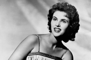 Καλοκαίρι 1961, Αύγουστος, αγαπημένα τραγούδια που άκουγαν ο Ζουγρής και ο Πετρίδης