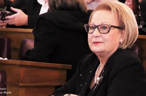 Αλίκη Τσιαμούρα. 