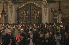 buckingham-elizabeth-death