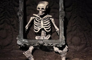 «Ραντεβού με τη Λαίδη» του Ματέο Γκαρσία Ελισόντο, εκδόσεις Καστανιώτη