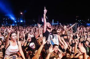 Street Mode Festival: Η Θεσσαλονίκη υποδέχεται τη γιορτή ζωντανής μουσικής, street art, dance και action sports το τριήμερο 23-25/9 στο Sonik Arena. 