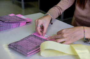 Η Ιταλία ψηφίζει την Κυριακή 25 Σεπτεμβρίου: Προβληματισμός και ανησυχία στην προοπτική να αναλάβει την εξουσία ακροδεξιός κυβερνητικός συνασπισμός. 