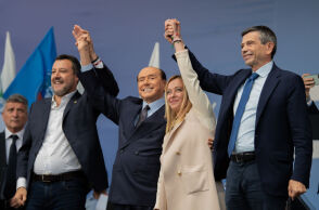 Η Τζόρτζια Μελόνι και η δεξιά - ακροδεξιά συμμαχία