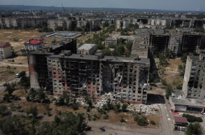 Κατεστραμμένα κτίρια στο Λουχάνσκ 