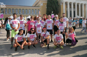 Ομάδα δρομέων της Teleperformance στο Greece Race For The Cure 2022