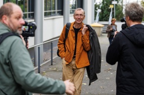 «Ο άνθρωπος του Νεάντερταλ: Ιχνηλατώντας τα γονίδια μιας χαμένης μορφής ανθρώπου»: Το βιβλίο του Σβάντε Πάαμπο, που τιμήθηκε με το Νόμπελ Ιατρικής 2022.