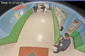 Οι κινήσεις της Αστυνομίας στο δημοτικό σχολείο Robb του Ουβάλντε στο Τέξας