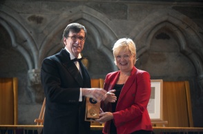 Η προσφορά του γάλλου διανοητή Bruno Latour που έφυγε από τη ζωή σε ηλικία 75 ετών.