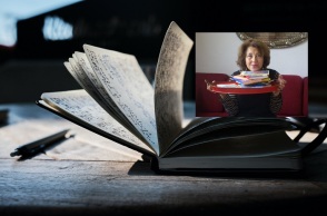 Η συγγραφέας και δημοσιογράφος Ελένη Τορόση απεβίωσε σε ηλικία 75 ετών - Το λογοτεχνικό έργο της έχει τιμηθεί με βραβεία και επαίνους.