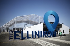 Πραγματοποιήθηκαν τα επίσημα εγκαίνια του έργου της αστικής ανάπλασης στο Ελληνικό - Εικόνες από την υψηλού συμβολισμού εκδήλωση. 