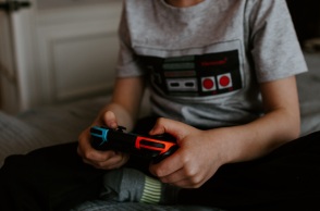 Τα video games σχετίζονται με καλύτερες γνωστικές επιδόσεις στις μικρές ηλικίες - Ερευνητές στις ΗΠΑ ανέλυσαν στοιχεία για σχεδόν 2.000 παιδιά εννέα έως δέκα ετών.