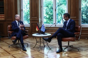 Κυριάκος Μητσοτάκης και Όλαφ Σολτς συναντήθηκαν στο Μέγαρο Μαξίμου