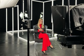 Έφυγε από τη Ρωσία η δημοσιογράφος Ξένια Σόμπτσακ –  Η τηλεοπτική περσόνα και φερομένη ως βαφτισιμιά του προέδρου Πούτιν ήταν στο στόχαστρο των Αρχών. 