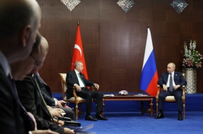 Ουκρανία - εξαγωγή σιτηρών: Θέλουμε εγγυήσεις από το Κίεβο για να επιστρέψουμε στη συμφωνία, δήλωσε ο Βλαντίμιρ Πούτιν στον Τούρκο πρόεδρο Ερντογάν.