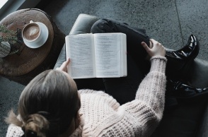 Η πρώτη στο είδος της έρευνα εδώ και 12 χρόνια αποκαλύπτει σημαντικά στοιχεία για το αναγνωστικό τοπίο