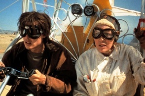 10 περίεργα φιλμ από τα 90s που λογικά δεν έχεις δει