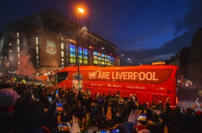 Σύμφωνα με δημοσίευμα της ιστοσελίδας The Athletic, η Λίβερπουλ πωλείται από τη Fenway Sports Group – Ποια τα σενάρια για το μέλλον του ιστορικού συλλόγου.