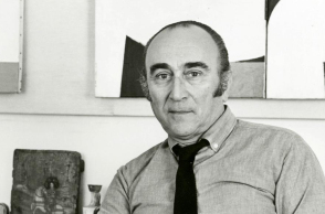 Γιάννης Μόραλης: Στο εργαστήριό του με τα έργα του Το κορίτσι που ζωγραφίζει (1971) και Θησείον Α (1963), Αθήνα 1975 περ.