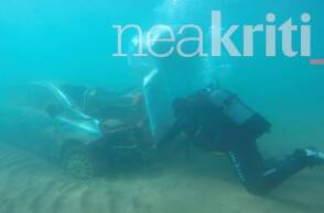 Αυτοκίνητα στον βυθό της Αγίας Πελαγίας μετά την κακοκαιρία