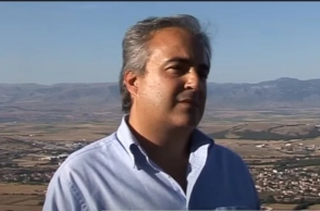 Νίκος Μάντζαρης