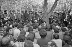 Ιράν: Ο Χομεϊνί στο Παρίσι