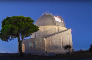 Στη δημοσιότητα το εντυπωσιακό timelapse βίντεο που δημιουργήθηκε με αφορμή τον εορτασμό των 180 χρόνων από την ίδρυση του Εθνικού Αστεροσκοπείου Αθηνών.
