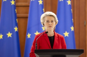 Έρχονται νέες κυρώσεις της Ευρωπαϊκής Ένωσης προς τη Μόσχα - Θα χτυπήσουμε τη Ρωσία όπου πονάει, λέει η Ούρσουλα φον ντερ Λάιεν.