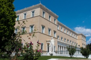 Οι κυβερνήσεις συνεργασίας και το μοντέλο της αυτοδύναμης μονοκομματικής κυβέρνησης.