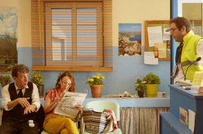 At The Airport - Στο Αεροδρόμιο.