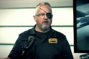 Ο ιδρυτής της ακροδεξιάς οργάνωσης Oath Keepers, Στιούαρτ Ρόουντς 