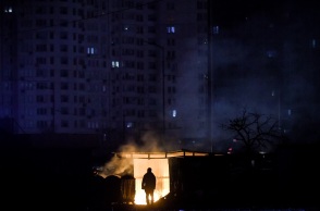 Πόλεμος στην Ουκρανία: Πιθανό μπλακ άουτ στο Κίεβο - Έκκληση του δημάρχου προς τους κατοίκους να μαζέψουν νερό, τρόφιμα και ζεστά ρούχα.