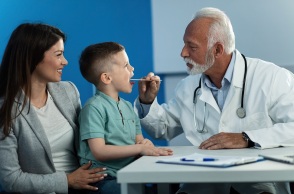 Στρεπτόκοκος Α: Ο καθηγητής Παιδιατρικής Ανδρέας Κωνσταντόπουλος απαντά για τη νόσο με αφορμή την είδηση για τον θάνατο έξι παιδιών στη Βρετανία.