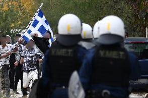 Συγκέντρωση στη Λεωφόρο Μεσογείων, σε ένδειξη διαμαρτυρίας για τον πυροβολισμό 16χρονου από αστυνομικό στη Θεσσαλονίκη 