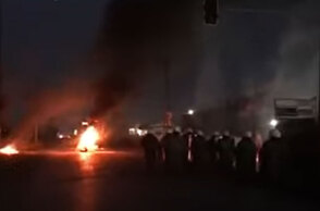 Δυνάμεις των ΜΑΤ έξω από καταυλισμό Ρομά στη Θεσσαλονίκη