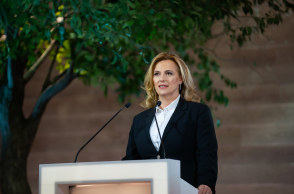 H Γενική Διευθύντρια Επικοινωνίας & Στρατηγικής Μάρκετινγκ της MYTILINEOS, Βίβιαν Μπουζάλη. 