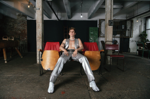 D3LTA, Singer, songwriter