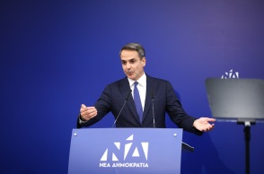 Ο Μάνος Βουλαρίνος σχολιάζει την επιδοματική πολιτική της κυβέρνησης και το αποτύπωμά της. 