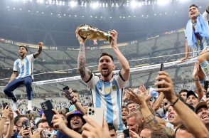 Τελικός Μουντιάλ 2022: Λιονέλ Μέσι και Κίλιαν Εμπαπέ, Αργεντινή και Γαλλία χάρισαν στους φιλάθλους ένα ματς χωρίς όμοιο στην ιστορία του Παγκοσμίου Κυπέλλου.