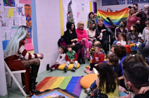 Θεσσαλονίκη: Drag Queens διαβάζουν παραμύθια σε παιδιά 3 έως 12 ετών