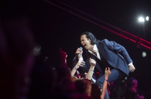 O Nick Cave επιβεβαίωσε πως δουλεύει πάνω στο νέο άλμπουμ με τους Bad Seeds κι έδωσε στη δημοσιότητα τους πρώτους στίχους - Τι είπε ο αυστραλός καλλιτέχνης για την έμπνευσή του