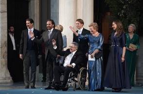 Η ανακοίνωση της οικογένειας του τέως βασιλιά Κωνσταντίνου για τον θάνατό του - Ποια τα νεότερα για την εξόδιο ακολουθία και την ταφή του.