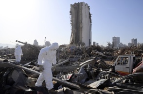 Έκρηξη στη Βηρυτό: Έρευνες στα συντρίμμια