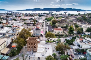 Η Ελευσίνα από ψηλά