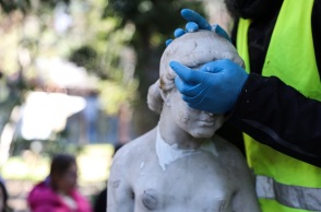 Δήμος Αθηναίων: Πρόγραμμα αποκατάστασης των υπαίθριων γλυπτών στο κέντρο και τις γειτονιές της πόλης - Πώς θα διορθωθούν οι «πληγές» των βανδαλισμών.