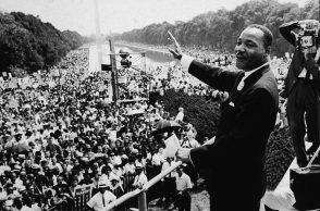 Μάρτιν Λούθερ Κινγκ: Η δράση, οι ιδέες, η πνευματική κληρονομιά και το όραμα του ιερέα και ακτιβιστή για τις ΗΠΑ και τον αμερικανικό πολιτισμό.