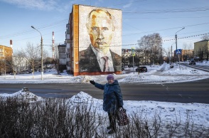 Ο πόλεμος του Βλαντίμιρ Πούτιν έχει προκαλέσει μια ιστορική έξοδο των δικών του ανθρώπων - Σχεδόν 1 εκατομμύριο Ρώσοι έφυγαν από την έναρξη της εισβολής.