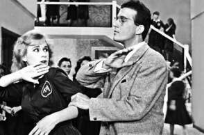 Τα χαστούκια στο σινεμά: Οι πιο χαρακτηριστικές σκηνές, από το Χόλιγουντ στον ελληνικό κινηματογράφο.