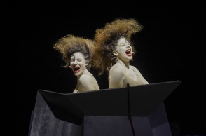 "Όχι εγώ": οι Έλλη Ιγγλίζ και Έβελυν Ασουάντ στο έργο του Μπέκετ στην Εναλλακτική Σκηνή της ΕΛΣ